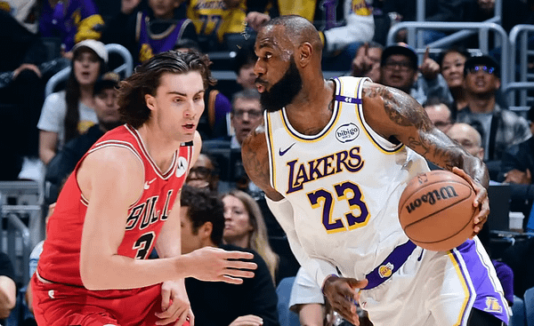 LeBron James Returns, But Los Angeles Lakers Struggle in 146-115 Loss to Chicago Bulls