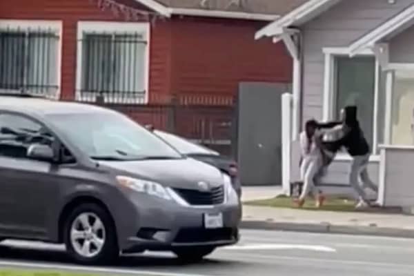 Shocking Video Captures Woman’s Kidnapping in Oakland, California as Bystanders Ignore Her Pleas for Help