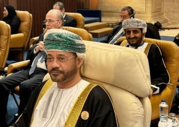 Oman Reaffirms Strong Stance at Extraordinary Arab Summit in Cairo